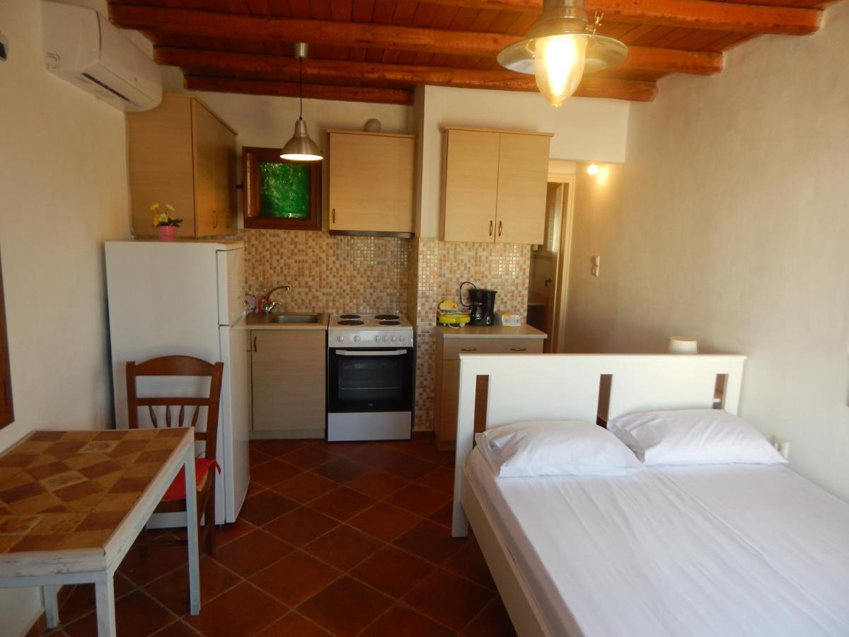 Armonia Studios, Apartments & Villa Μικρή Βίγλα Εξωτερικό φωτογραφία
