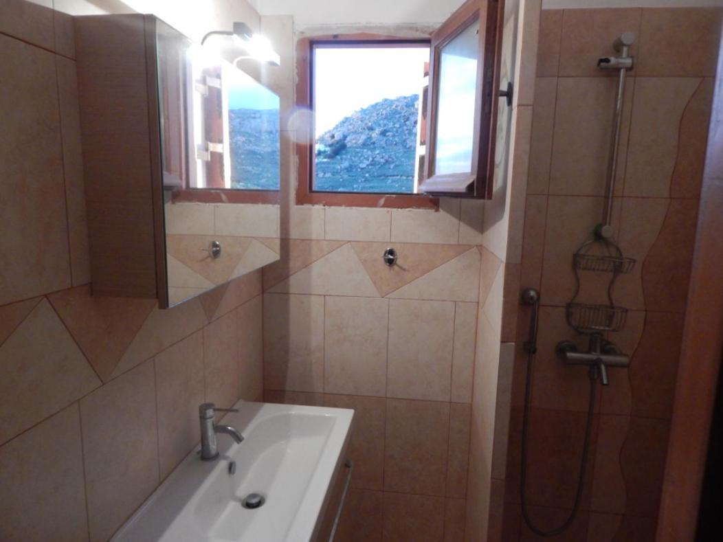 Armonia Studios, Apartments & Villa Μικρή Βίγλα Δωμάτιο φωτογραφία